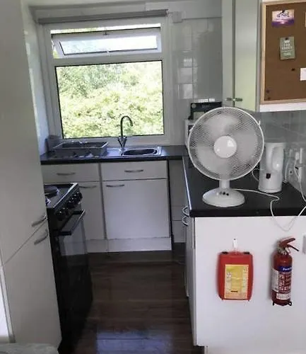 2 Bedroom Chalet Near The Beach